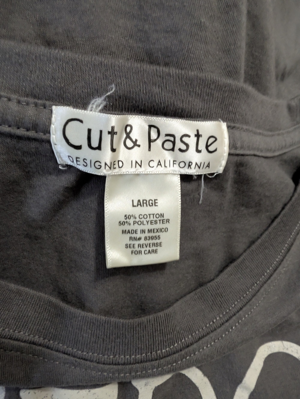 Cut & Paste Freedom Butterfly Graphic Tee Size L - Picture 7 of 7